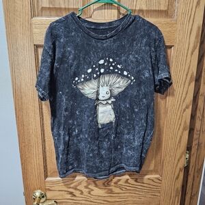 Charcoal Graphic Women's Short Sleeve Tee